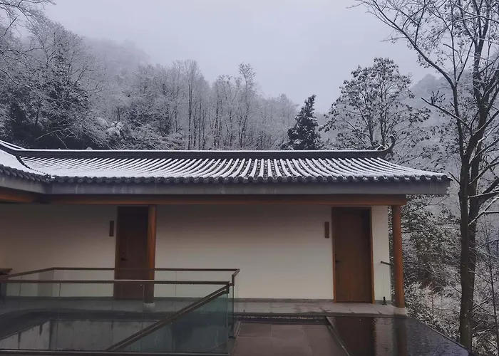 Qingcheng Mountain Wujing Mountain Residence